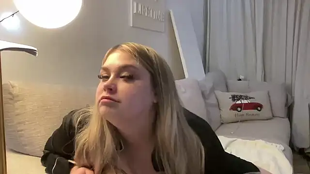 blairbella online show from 12.21.24