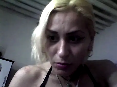 ariana crazzy online show from 02.16.25