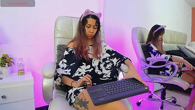 Goddess  Lilith online show from 02.04.26