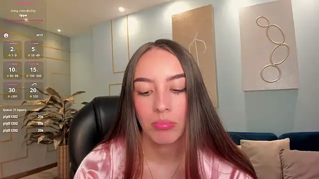 KaiaFerreira online show from 01.19.25