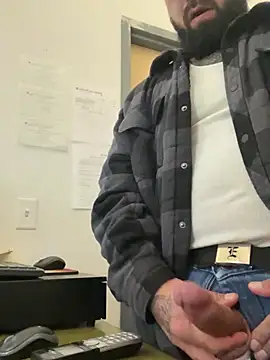 Snapshot of jr91esl chatting on 02.01.25 jr91esl online show from 02.01.25