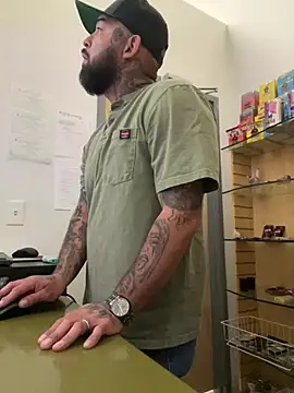 Snapshot of jr91esl chatting on 02.07.25 jr91esl online show from 02.07.25