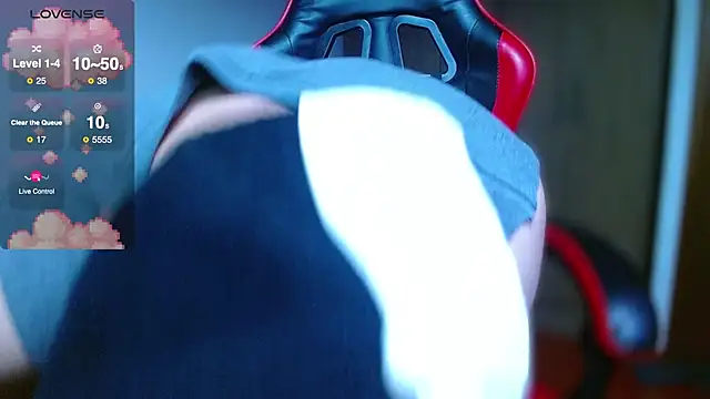 Snapshot of Hgp3riodictabl3 chatting on 10.30.25 Hgp3riodictabl3 online show from 10.30.25