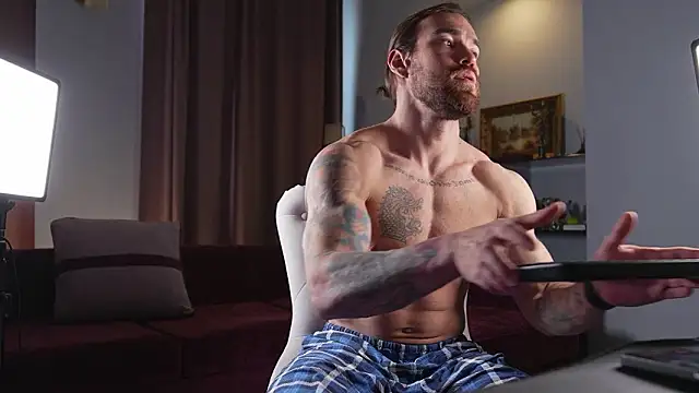 Snapshot of Karlos_Ripped_ chatting on 03.01.26 Karlos Ripped online show from 03.01.26