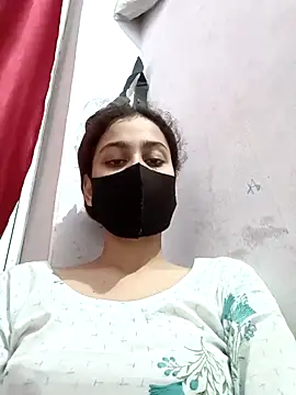 magicmoment00786 online show from 10.20.25