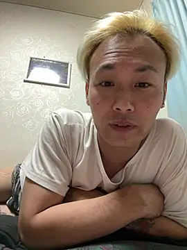 Snapshot of kouji8800 chatting on 01.15.25 kouji8800 online show from 01.15.25