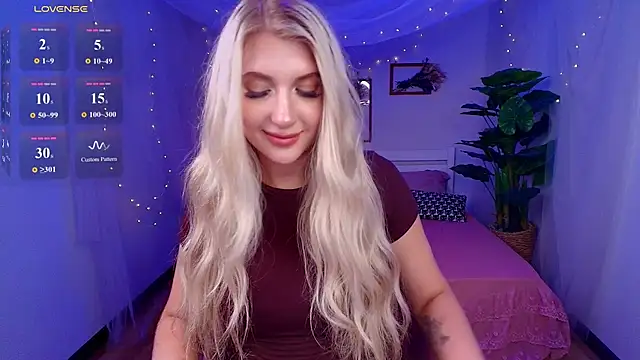 Evacadooo online show from 07.05.26