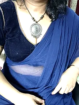 indian anu mallu online show from 03.03.25