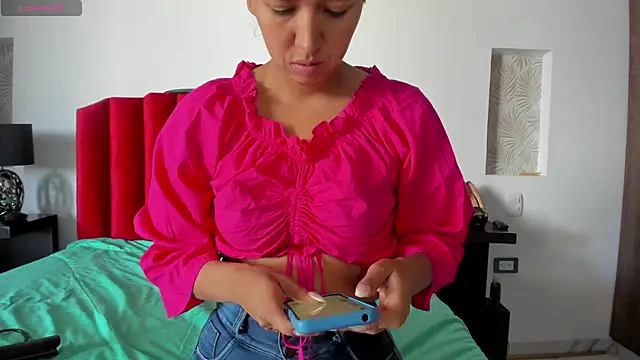 Violeta Roa online show from 02.01.25