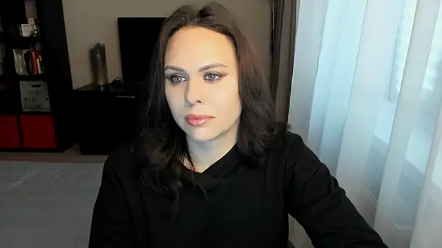 MollyCheiz online show from 11.09.25