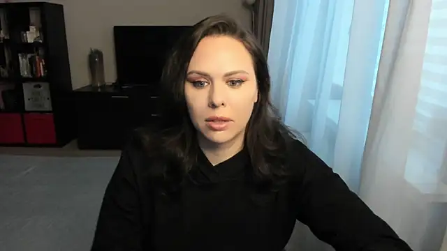 MollyCheiz online show from 11.11.25