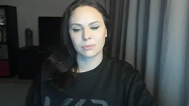 MollyCheiz online show from 02.06.26