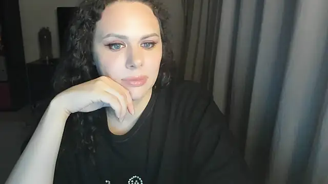 MollyCheiz online show from 06.26.26
