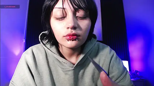 honney dark online show from 01.11.25