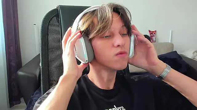 Ostin meow online show from 09.27.25