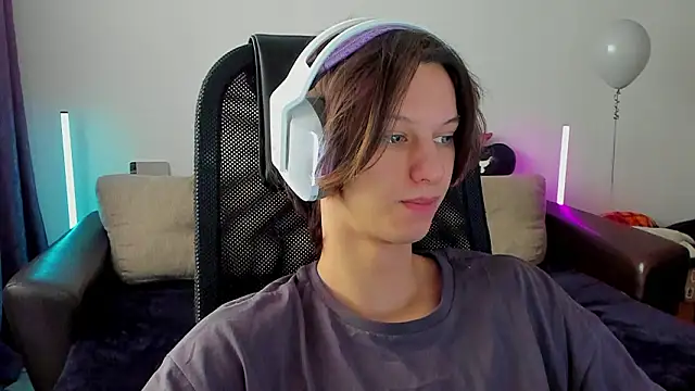 Ostin meow online show from 01.18.26