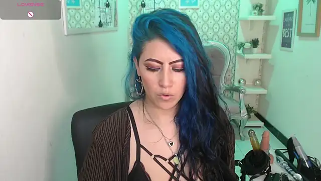 Snapshot of scarleth_blue chatting on 02.03.25 scarleth blue online show from 02.03.25