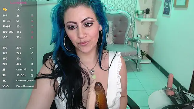 Snapshot of scarleth_blue chatting on 02.12.25 scarleth blue online show from 02.12.25