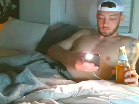 Snapshot of rickyslick123 chatting on 02.27.25 rickyslick123 online show from 02.27.25