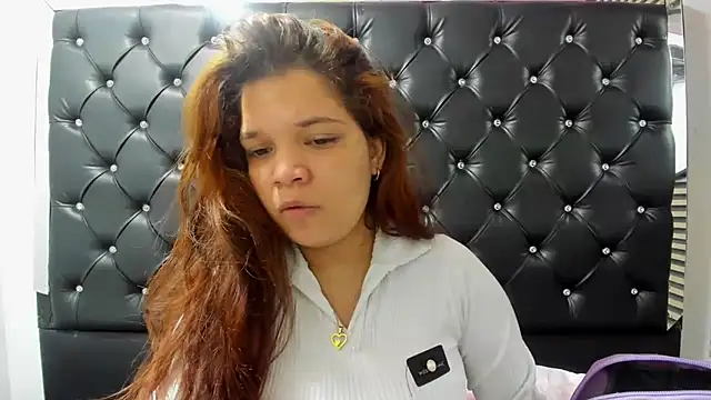 MelanyCarter18 online show from 12.02.25