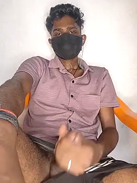 Snapshot of kunnapaltamilfrom chatting on 10.15.25 kunnapaltamilfrom online show from 10.15.25