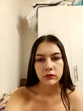 ella grays online show from 12.04.24