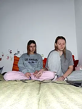 ella grays online show from 03.15.26