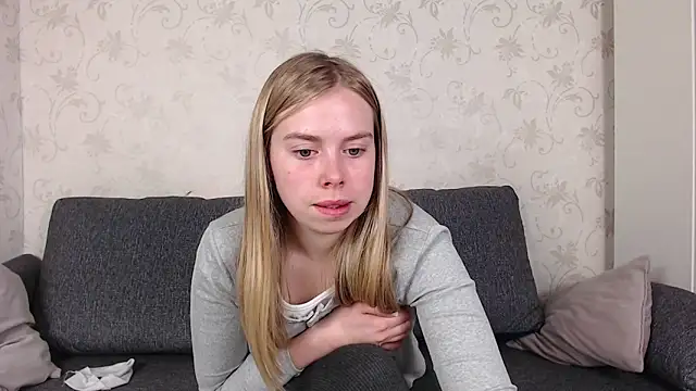 Snapshot of sofiaa_here chatting on 03.30.26 sofiaa here online show from 03.30.26