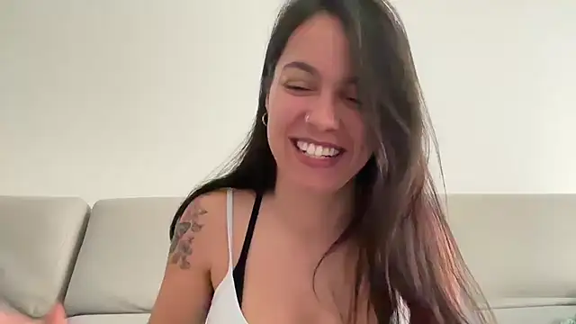 AmaraBella69 online show from 01.13.25