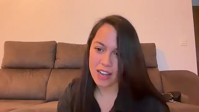 AmaraBella69 online show from 01.25.25