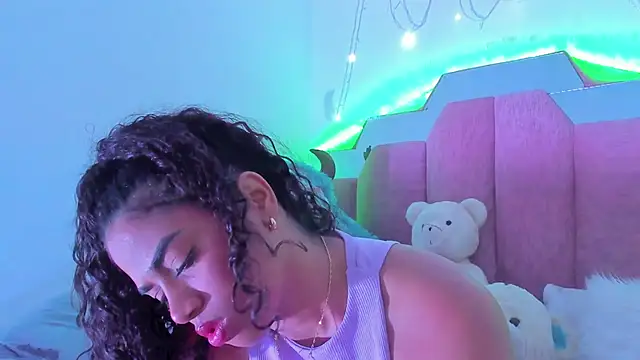 Abby Moss2 online show from 01.19.25