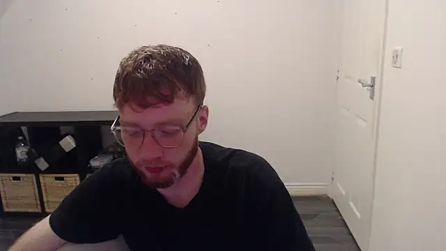 Snapshot of PrettyGinger chatting on 12.05.24 PrettyGinger online show from 12.05.24