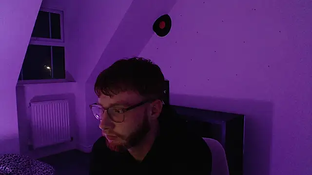 Snapshot of PrettyGinger chatting on 01.22.25 PrettyGinger online show from 01.22.25