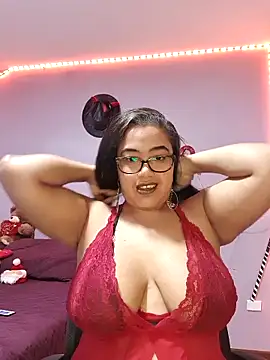 Katrina The Kitty online show from 12.21.24
