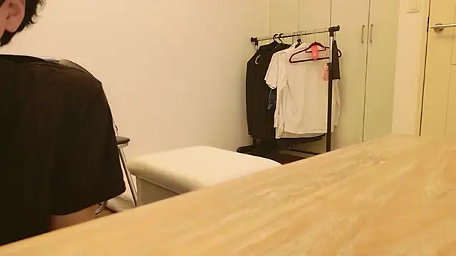 Snapshot of undo-busoku69 chatting on 10.12.25 undo-busoku69 online show from 10.12.25