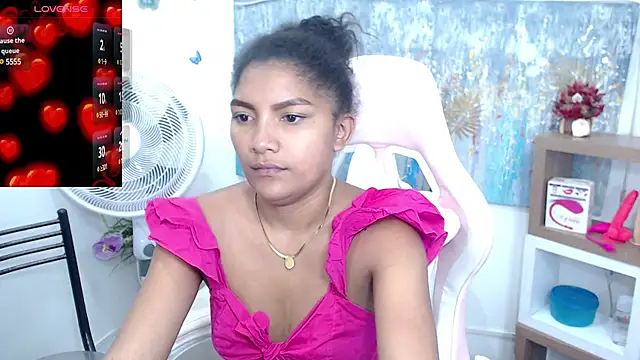Snapshot of elly_willis chatting on 02.25.25 elly willis online show from 02.25.25