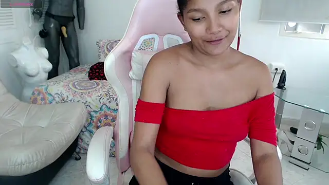 Snapshot of elly_willis chatting on 03.01.25 elly willis online show from 03.01.25