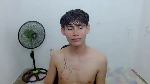 tanjiro cute online show from 03.21.25