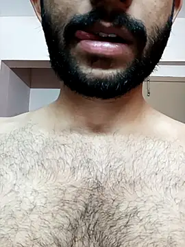 Vignesh3246 online show from 10.16.25