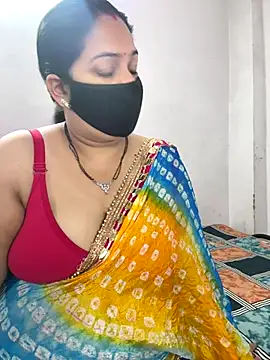 Snapshot of vinky05 chatting on 09.20.25 vinky05 online show from 09.20.25