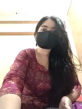 Magical Girl- online show from 10.03.25