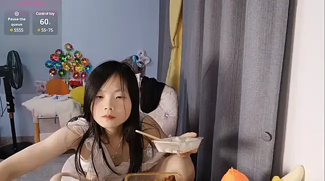 Lena-yyds online show from 03.15.25