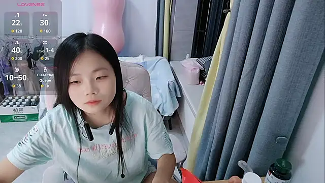 Lena-yyds online show from 10.11.25