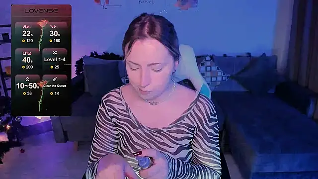 Jenny Luvv online show from 12.28.24