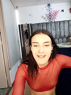 laura arias018 online show from 10.04.25