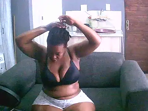 curvyloneah75 online show from 12.09.24