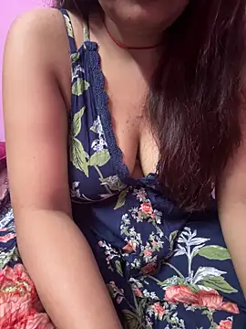  nishalove19 online show from 02.23.25