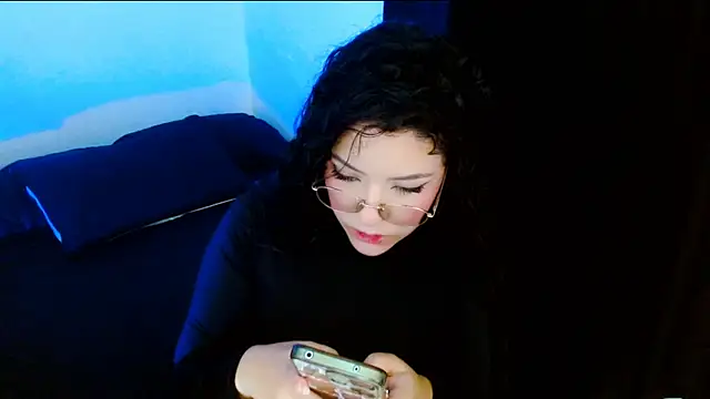 DollCam   online show from 09.29.25