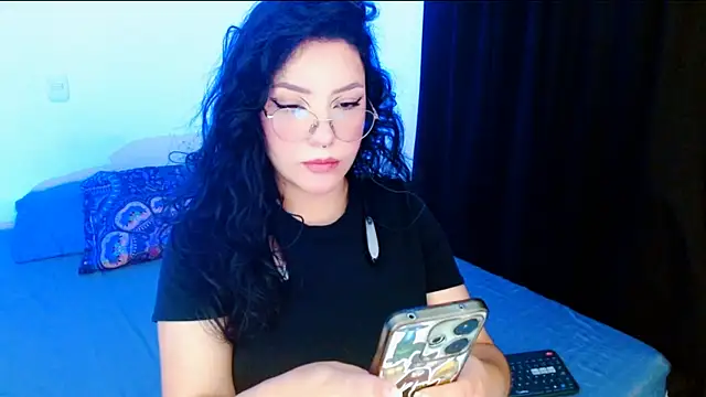 DollCam   online show from 10.07.25