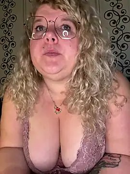 CurvyAnonymousGirl89 online show from 01.19.25